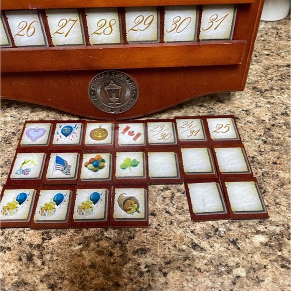 Thomas Kincade perpetual calendar with plates simpler times Christmas present pa - Picture 10 of 10